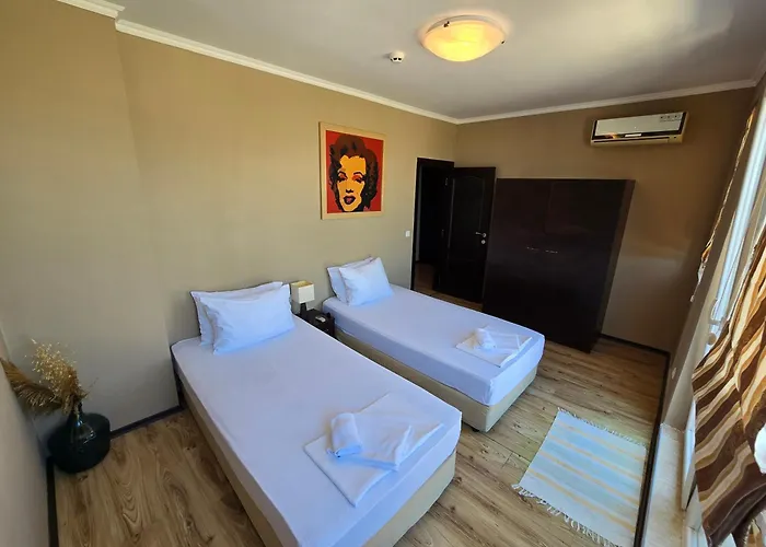 Sea View Luxury Penthouse * Slantschew brjag