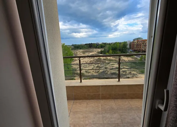 Sea View Luxury Penthouse Slantschew brjag